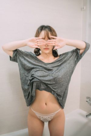 男女动态无遮挡动态图_超清迅雷电影在线